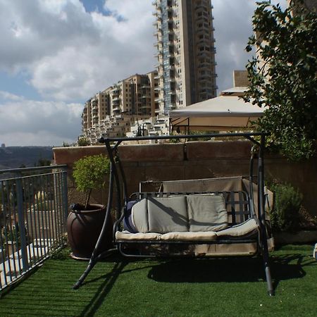 Holyland Apartments Йерусалим Екстериор снимка