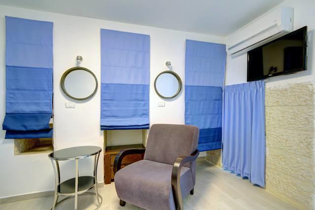 Holyland Apartments Йерусалим Стая снимка