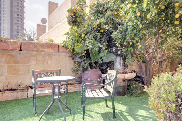 Holyland Apartments Йерусалим Екстериор снимка