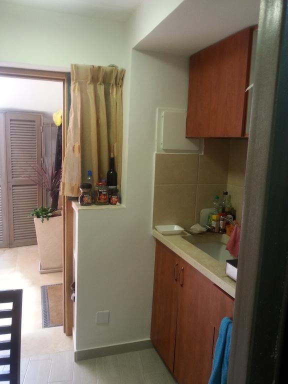 Holyland Apartments Йерусалим Стая снимка